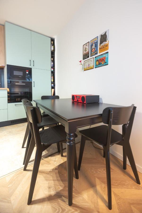 Ferienwohnung Apartman Palanok S Vyhladom V Centre Nitry Neutra Exterior foto